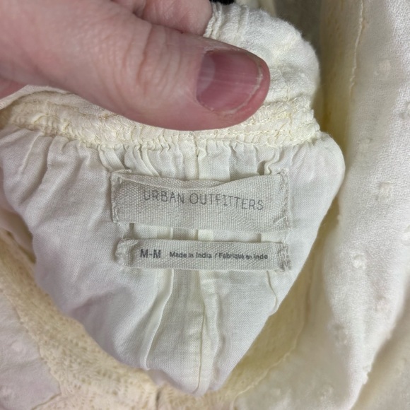 Urban Outfitters 100% Cotton Cream Swiss Dots Textured Dress w/tie back detail M - Picture 6 of 10